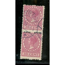 HOLANDA 1924 Yv. 147B PAREJA DE ESTAMPILLAS CON VARIEDAD DENTADO INCOMPLETO USADAS 28 EUROS