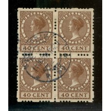 HOLANDA 1926 Yv. 184aB CUADRO DE ESTAMPILLAS CON VARIEDAD DENTADO INCOMPLETO USADAS RARO 110 EUROS