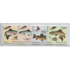 PECES FAUNA MARINA SERIE COMPLETA DE ESTAMPILLAS MINT NUEVA ZELANDIA PESCA CON MOSCA