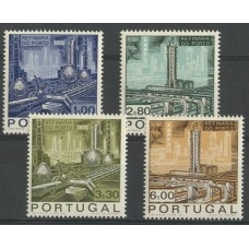 PORTUGAL 1970 Yv. 1076/9 SERIE COMPLETA MINT TEMATICA PETROLEO COMBUSTIBLE