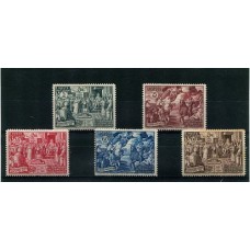 VATICANO 1951 Yv. 167/71 SERIE COMPLETA DE ESTAMPILLAS NUEVAS CON GOMA UNA CON MANCHAS 70 EUROS