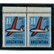 ARGENTINA 1963 GJ 1246 PAREJA DE ESTAMPILLAS NUEVAS MINT, AVIONES VARIEDAD DOBLE DENTADO