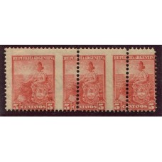 ARGENTINA 1899 GJ 244 DENTADO 12 x 12 TIRA DE TRES NUEVA DOS ESTAMPILLAS MINT CON RARA VARIEDAD DE DENTADO