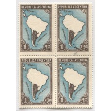 ARGENTINA 1935 GJ 791 PE 380 FIL. RAYOS RECTOS CUADRO NUEVO DOS ESTAMPILLAS MINT LUJO EL SEGUNDO SELLO CON VARIEDAD ISLOTE A LA DERIVA, NO CATALOGADA U$ 46+