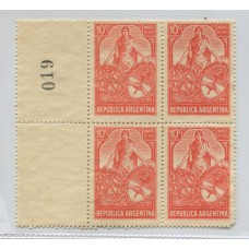 ARGENTINA 1935 GJ 733CZ ESTAMPILLA CON COMPLEMENTO EN CUADRO NUEVAS SIN GOMA U$ 70